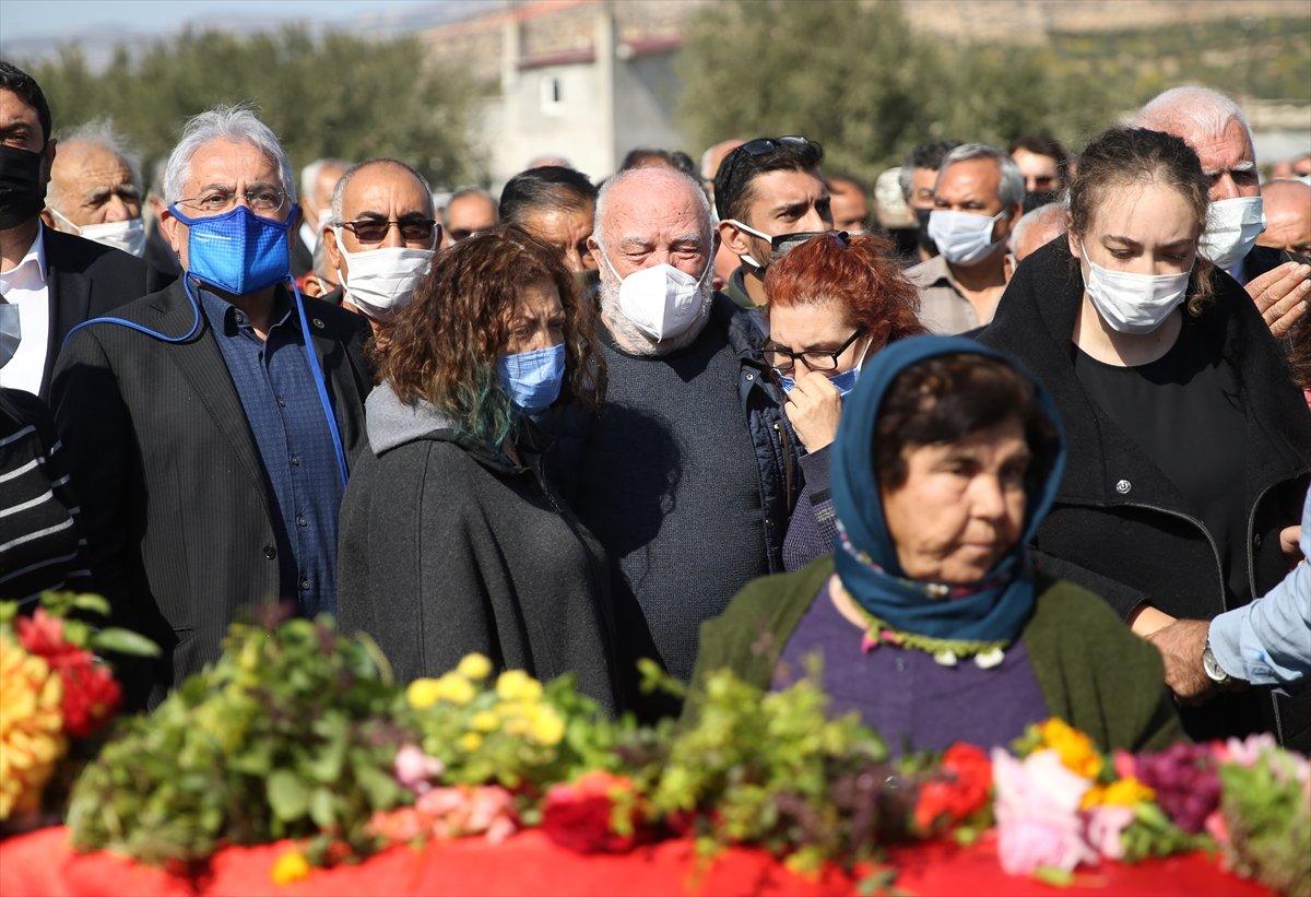 Musa Eroğlu'nun eşi son yolculuğuna uğurlandı