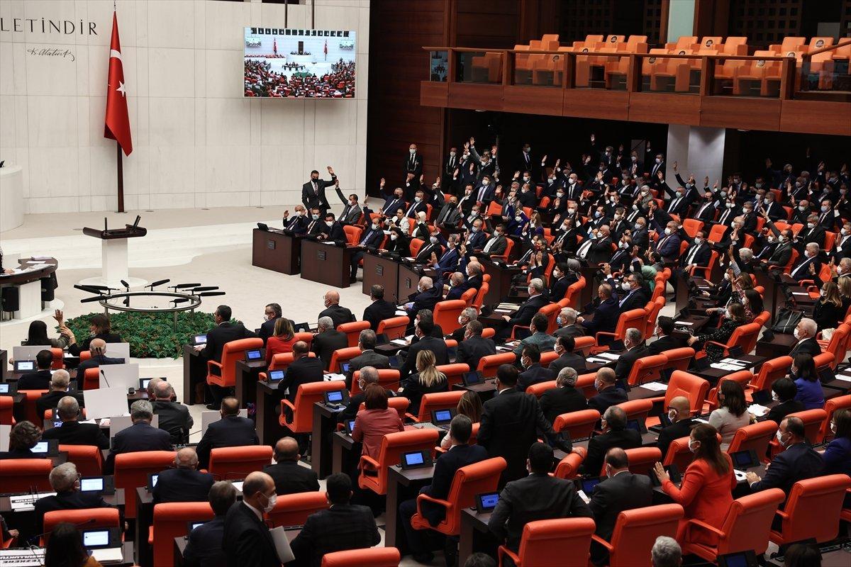 HDP'li Pervin Buldan'dan tezkereye evet oyu