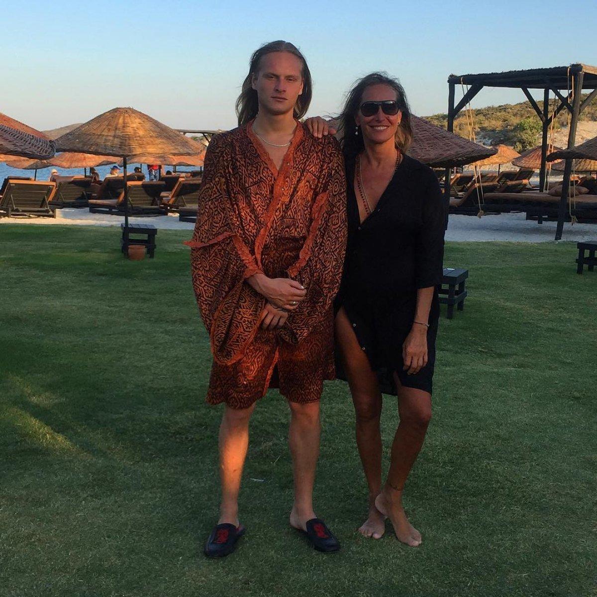 Dilan Gerede Erkaya, sevgilisinin çırılçıplak fotoğrafını paylaştı