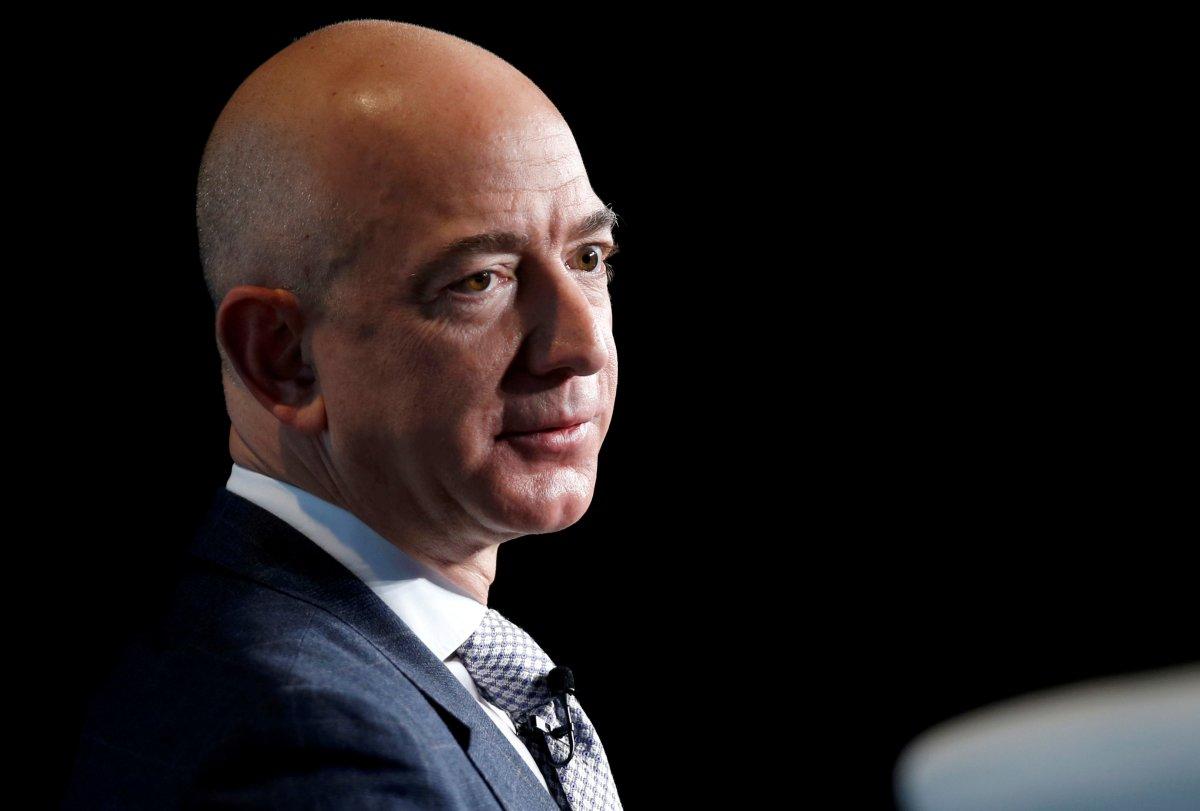 Elon Musk'tan Jeff Bezos'a 100 milyar dolar fark