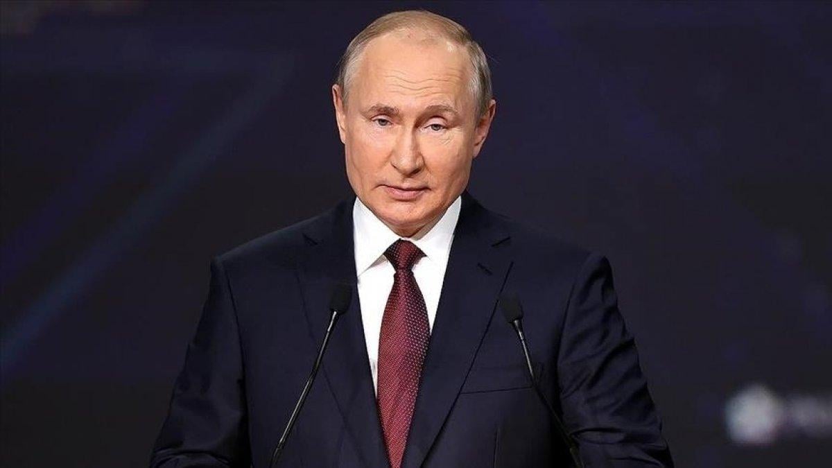 Vladimir Putin: Avrupa'daki gaz depolama tesislerine tedariki artırın