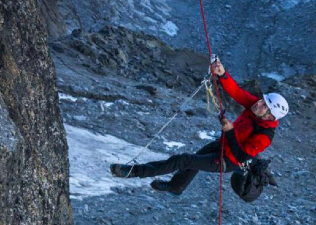 ABD'de kaybolan dağcı, kurtarma ekiplerinin aramalarını bilinmeyen numara diye açmadı