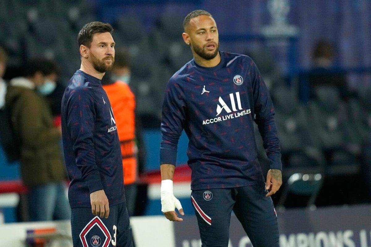 Neymar: Kağıt üzerinde iyi futbolcularız