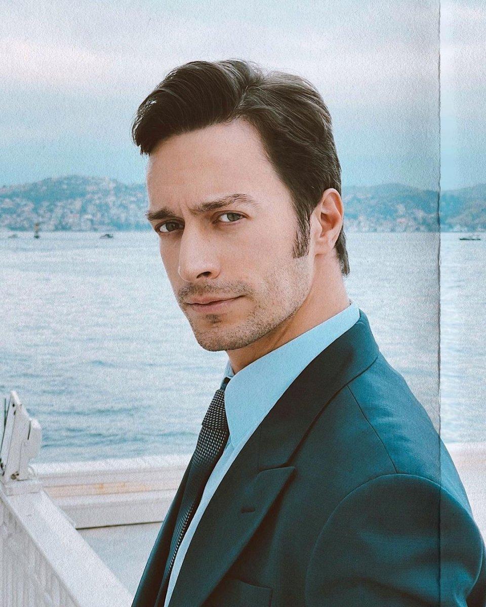 Feyyaz Şerifoğlu, Merve Dinçkol'la aşk yaşıyor