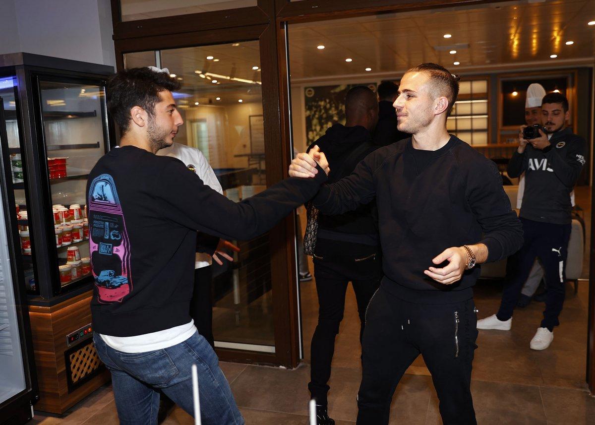 Dimitris Pelkas’ın doğum günü kutlandı