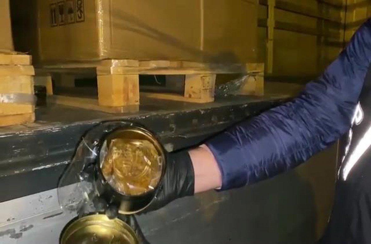 İstanbul'da kaçak tütün operasyonu: 10 gözaltı