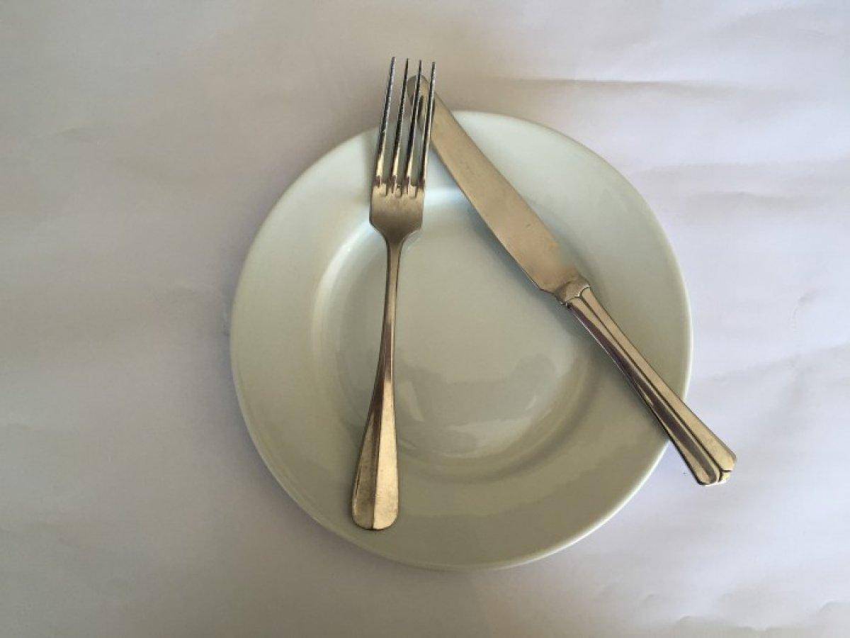 Adab-ı Muaşeret 101: Çatal bıçak duruşları ve anlamları