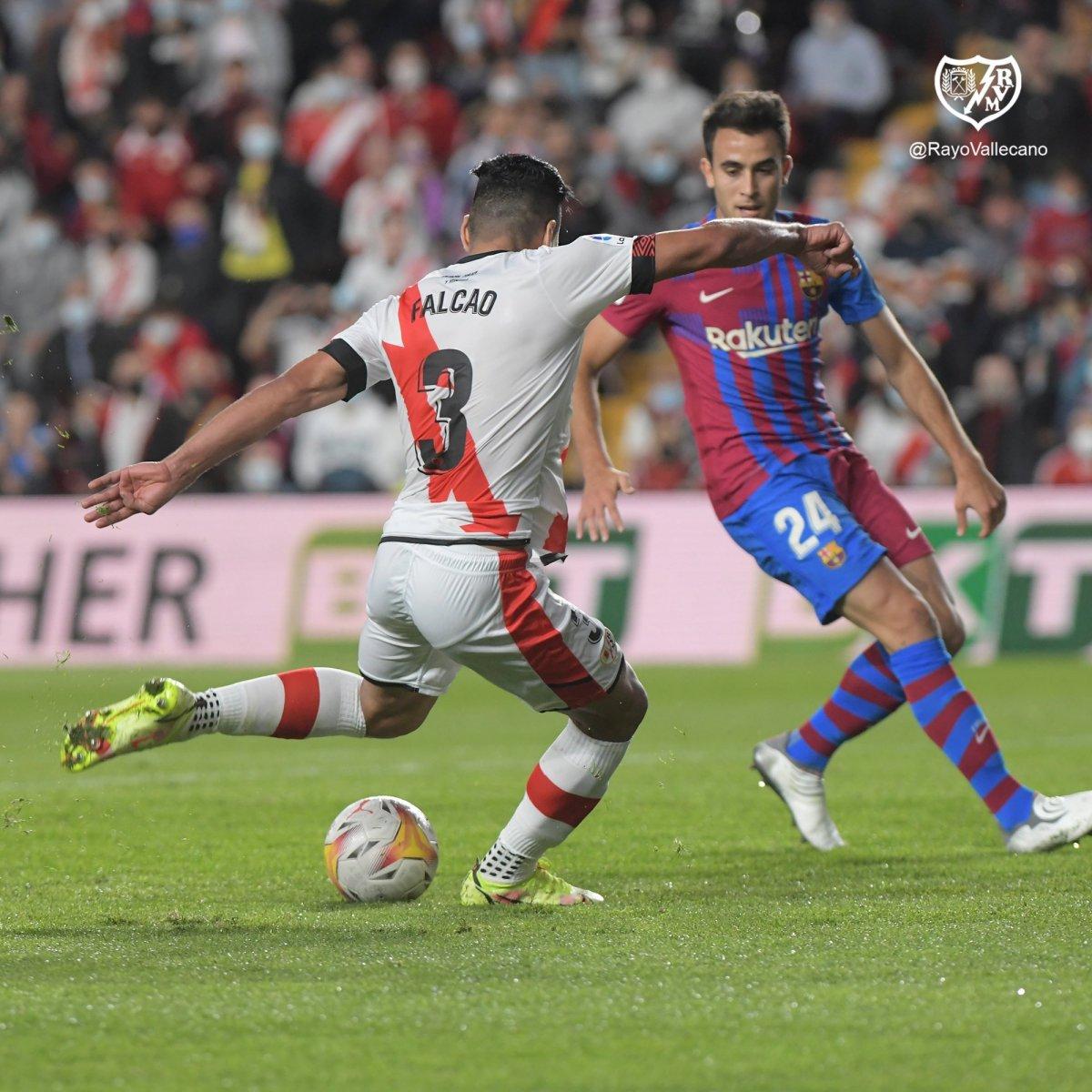 Falcao, Barcelona'ya da gol attı