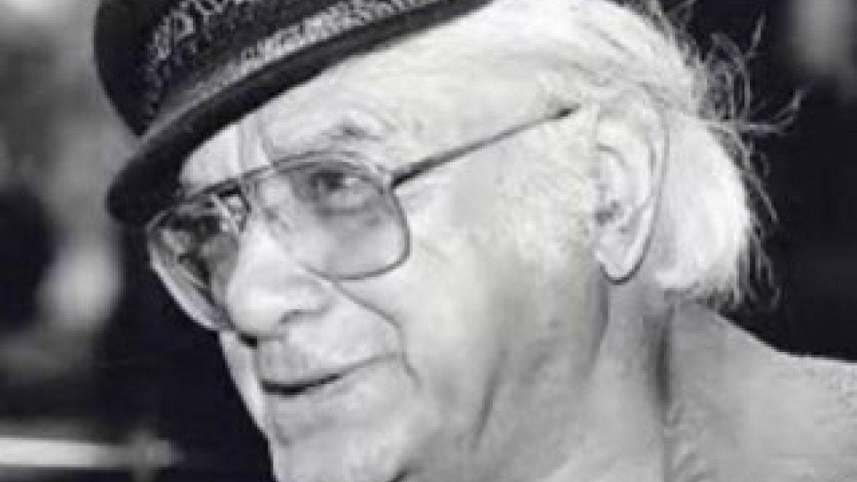 Birbiriyle çatışan toplumun romanı: Kurtlar Sofrası