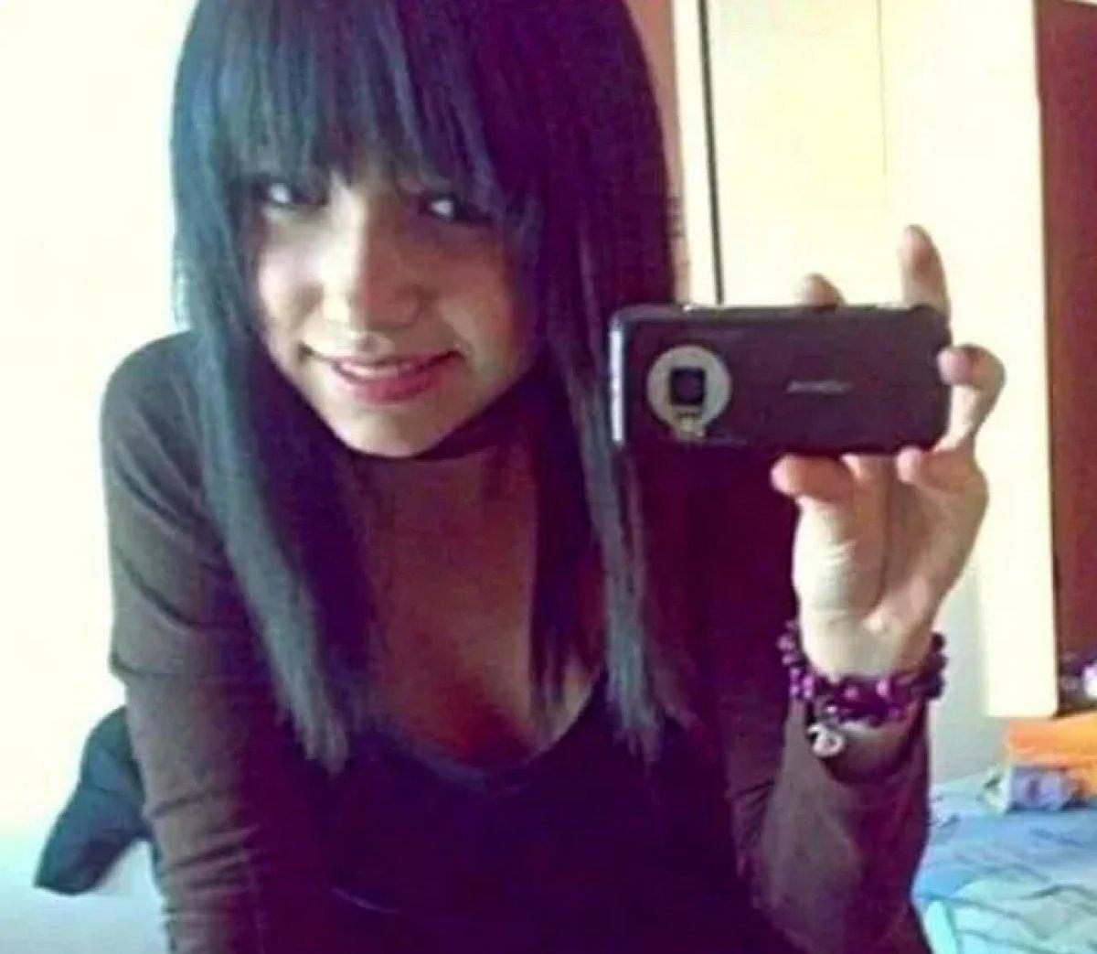 Zeynep Bastık'ın eski tarzı şaşkına çevirdi