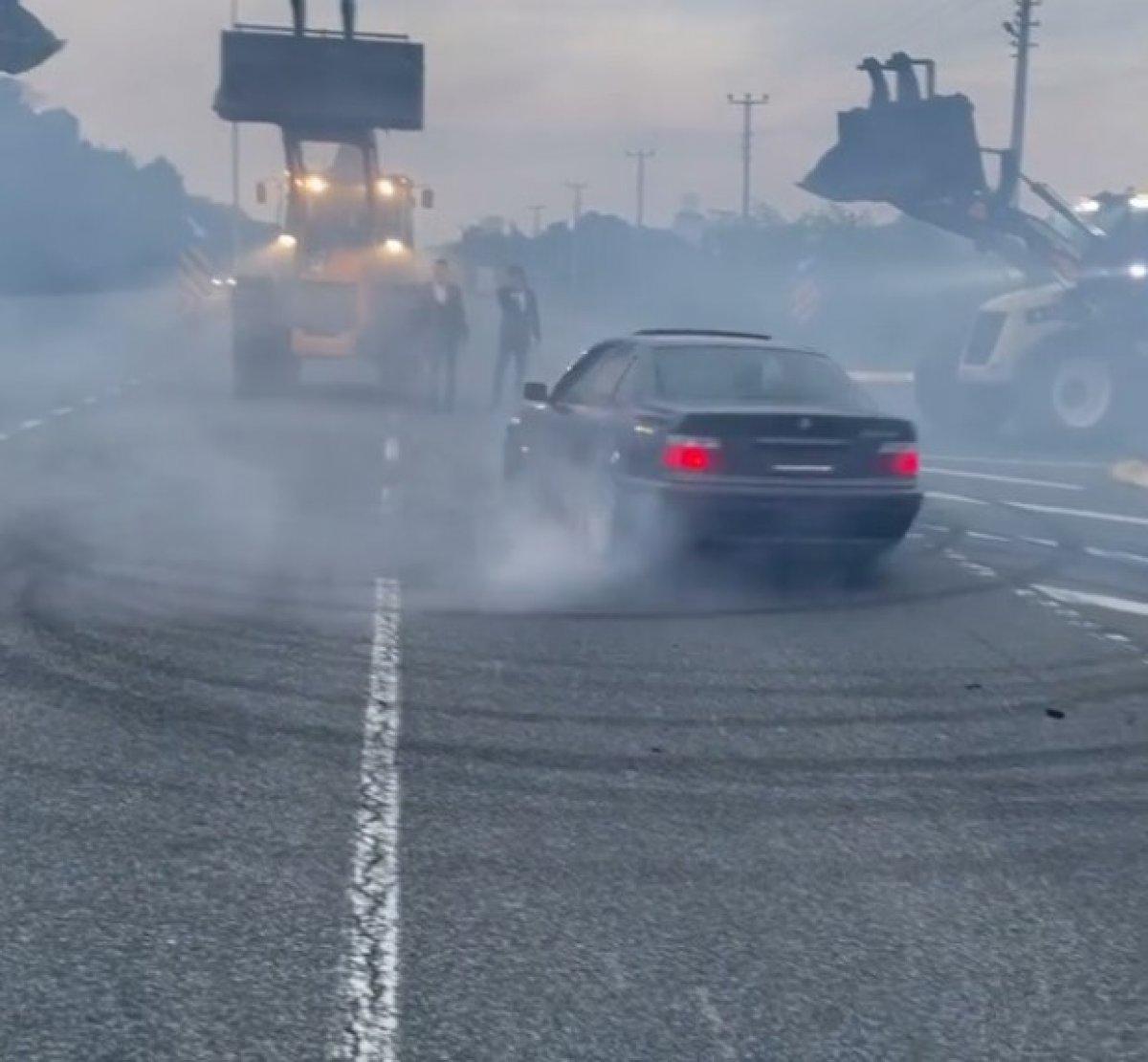 Ordu'da drift atan sürücü ve yolu kapatan kepçe sürücülerine 14 bin lira ceza