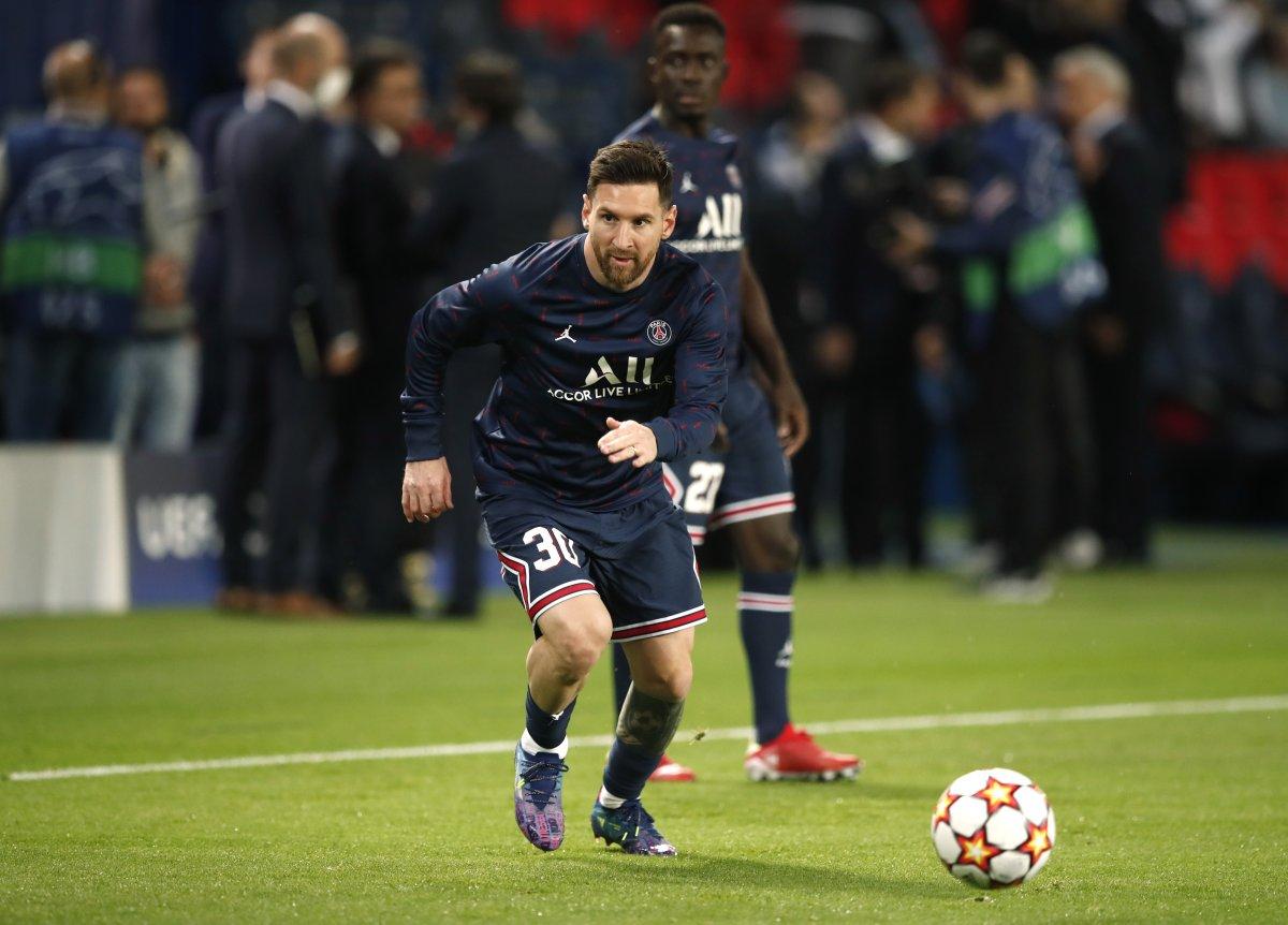 Lionel Messi,  Ballon d'Or ödülünde favori gösterildi