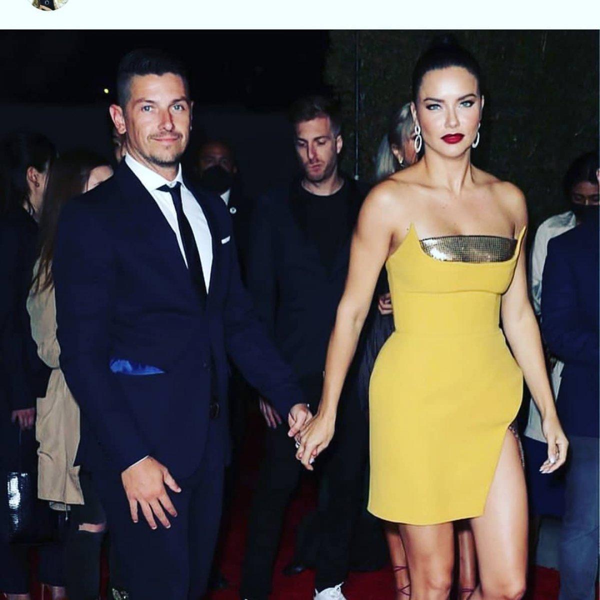 Adriana Lima yeni aşkıyla film galasında boy gösterdi