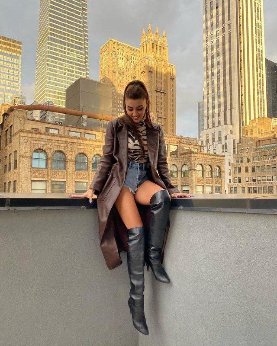 Hande Erçel, New York'ta