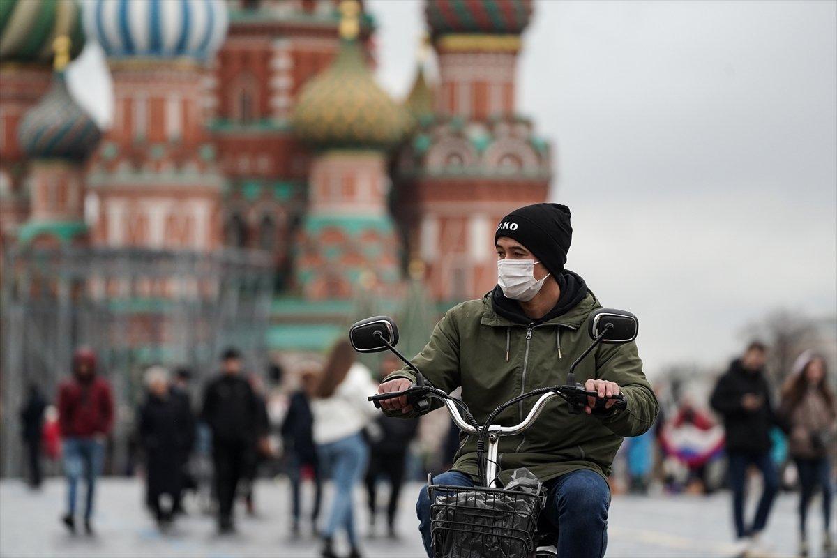 Moskova'da kısmi kapanma uygulamasına geçildi