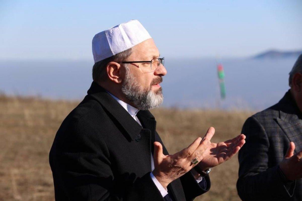 Ali Erbaş'tan Şuşa'da şehitler için dua