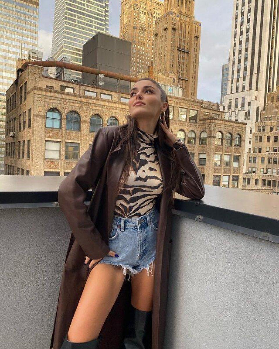 Hande Erçel, New York'ta