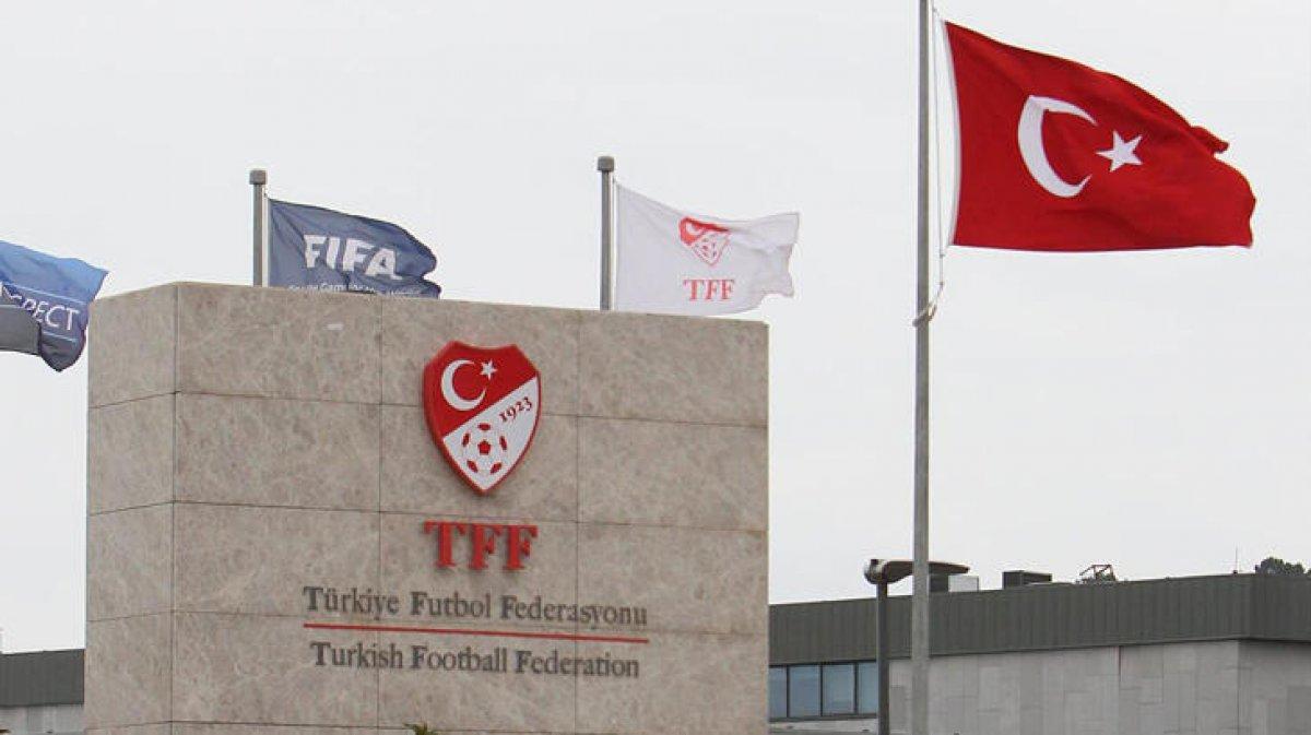 Tribünler canlanıyor! TFF duyurdu: O tarihten itibaren seyirci sınırı kalkıyor