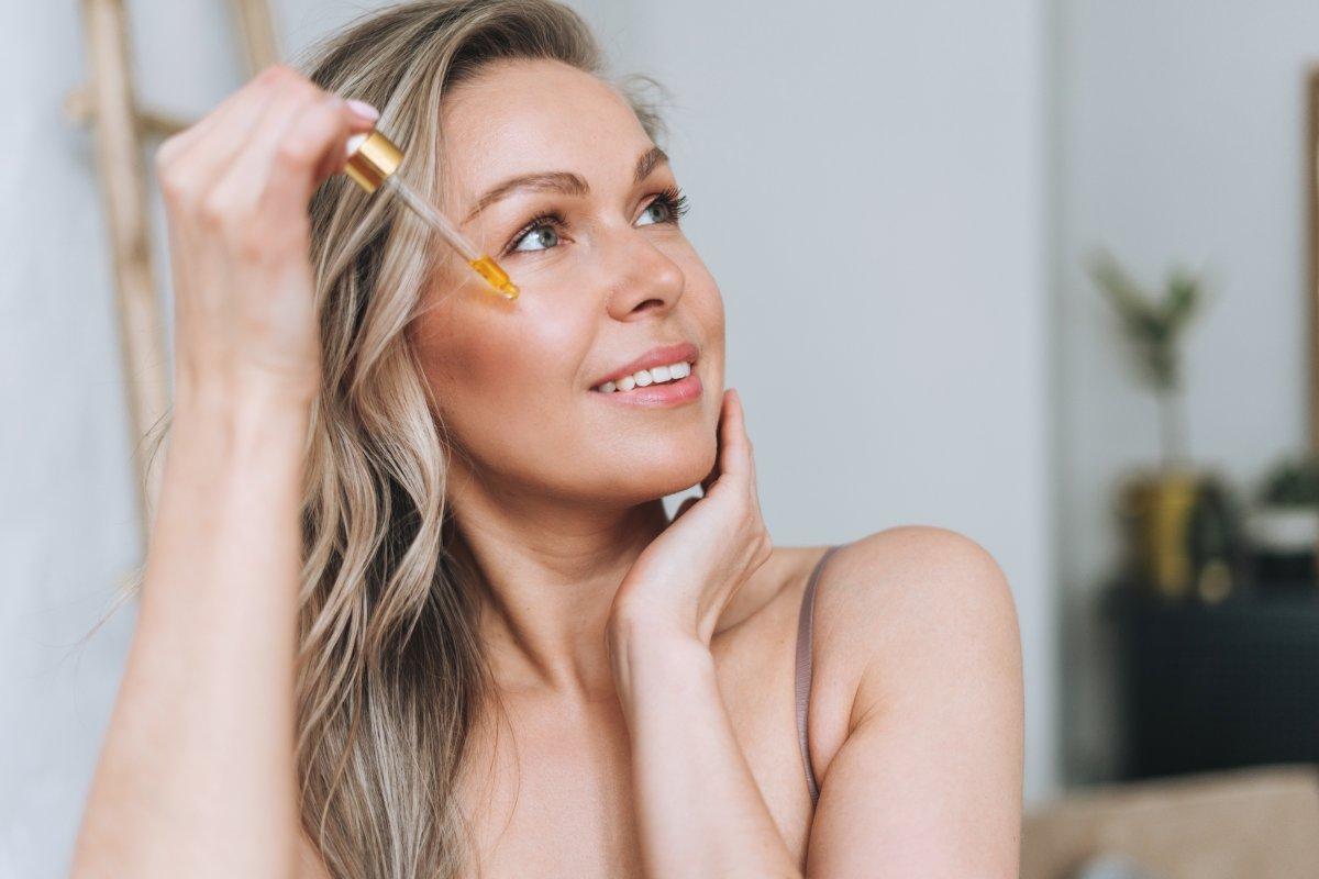 Ceviz yağının güzelliğiniz üzerindeki 7 mucizevi etkisi