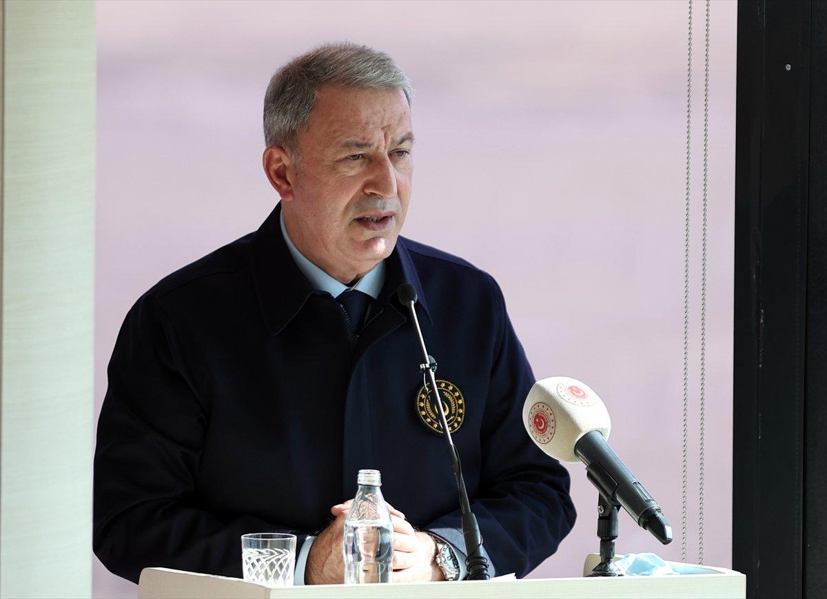 Hulusi Akar: Terörist neredeyse hedefimiz orası