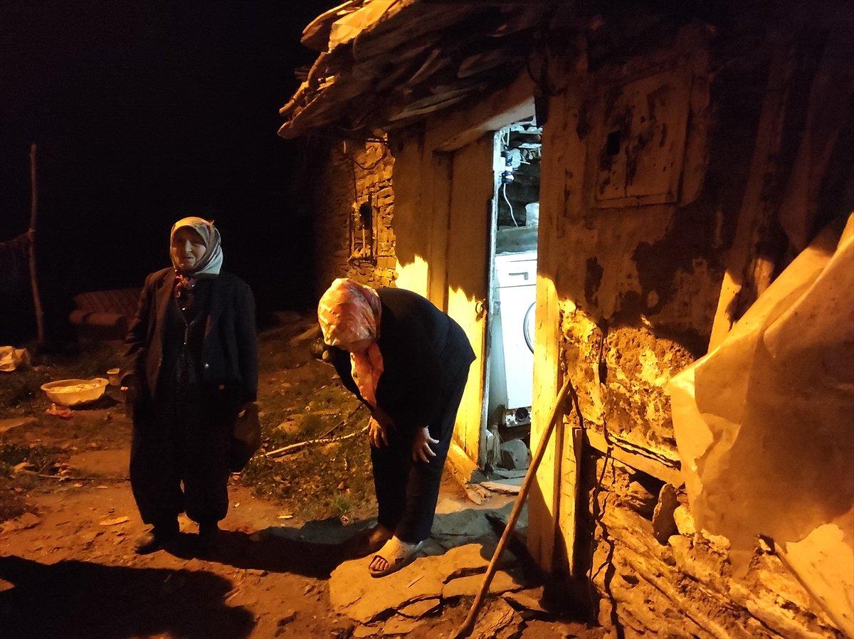 Manisa'da tartıştığı kuzenini tüfekle öldürdü