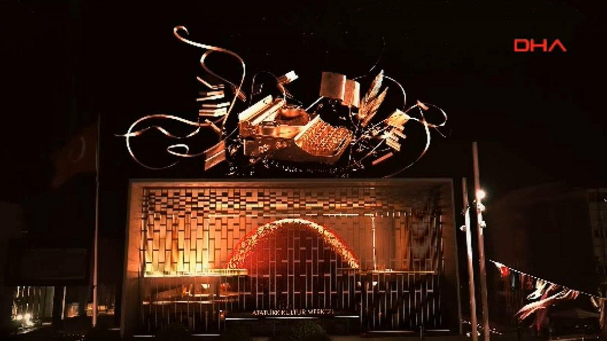 Atatürk Kültür Merkezi açılışında görsel şölen