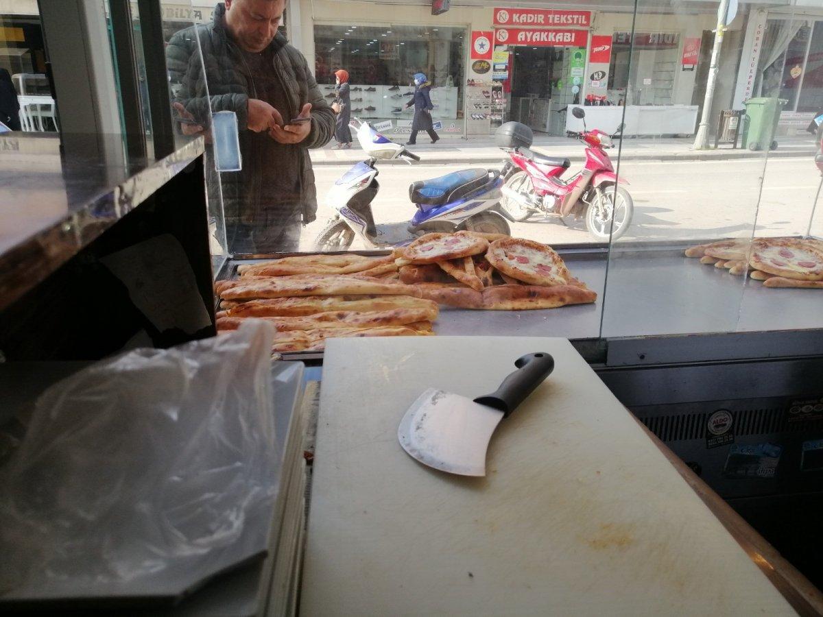 Kocaeli'de sokakta satırlı kavga