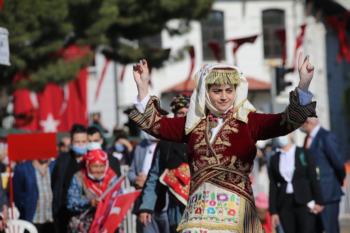 29 Ekim Cumhuriyet Bayramı, ülke genelinde coşkuyla karşılandı