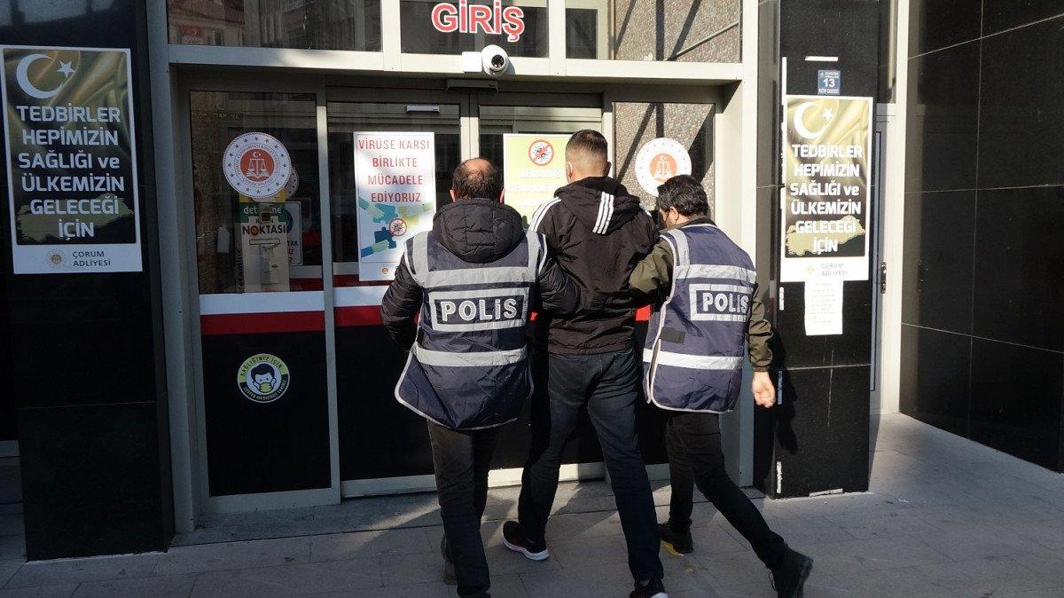 Çorum’da, kendisini savcı olarak tanıtıp 351 bin lira dolandırdı