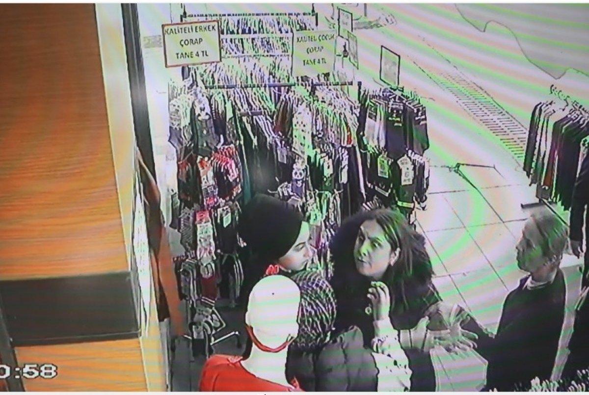 Kocaeli'de mağazasından eşofman çalan hırsızı tartakladı