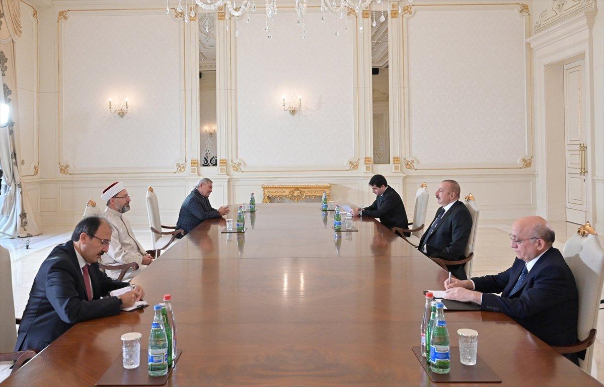 Cumhurbaşkanı İlham Aliyev, Diyanet İşleri Başkanı Ali Erbaş’ı kabul etti