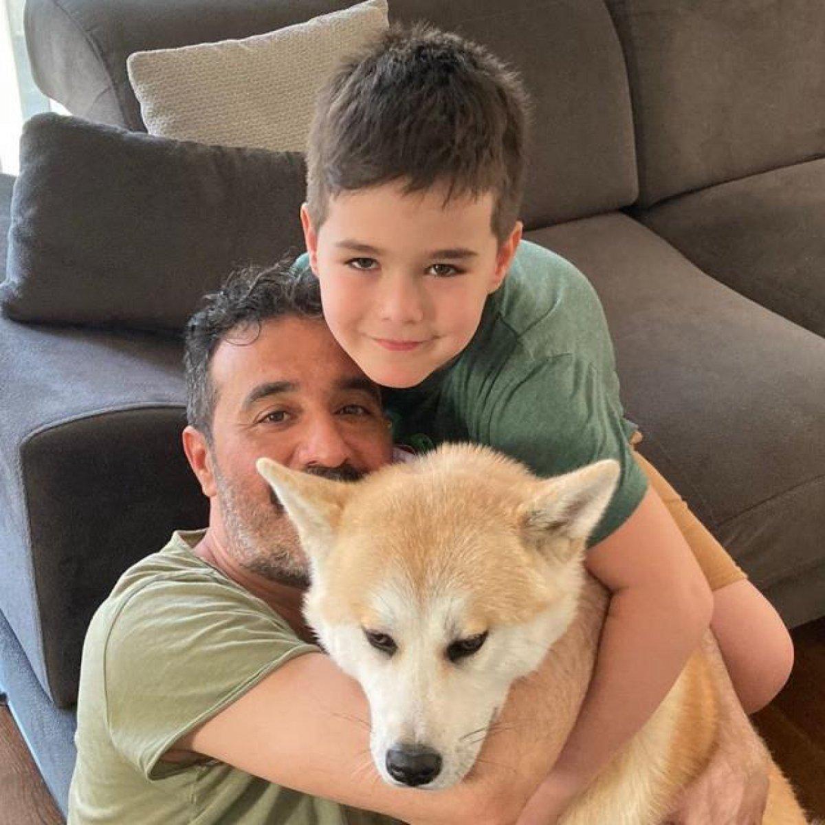 Mustafa Üstündağ'ın ilginç aksesuarı