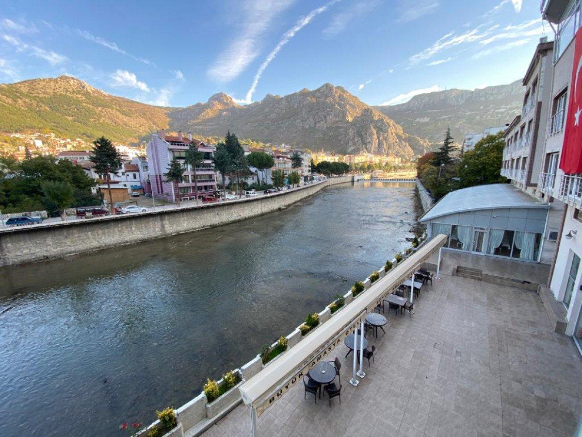 Amasya'da nehir manzaralı otel, öğrencilere yurt oldu