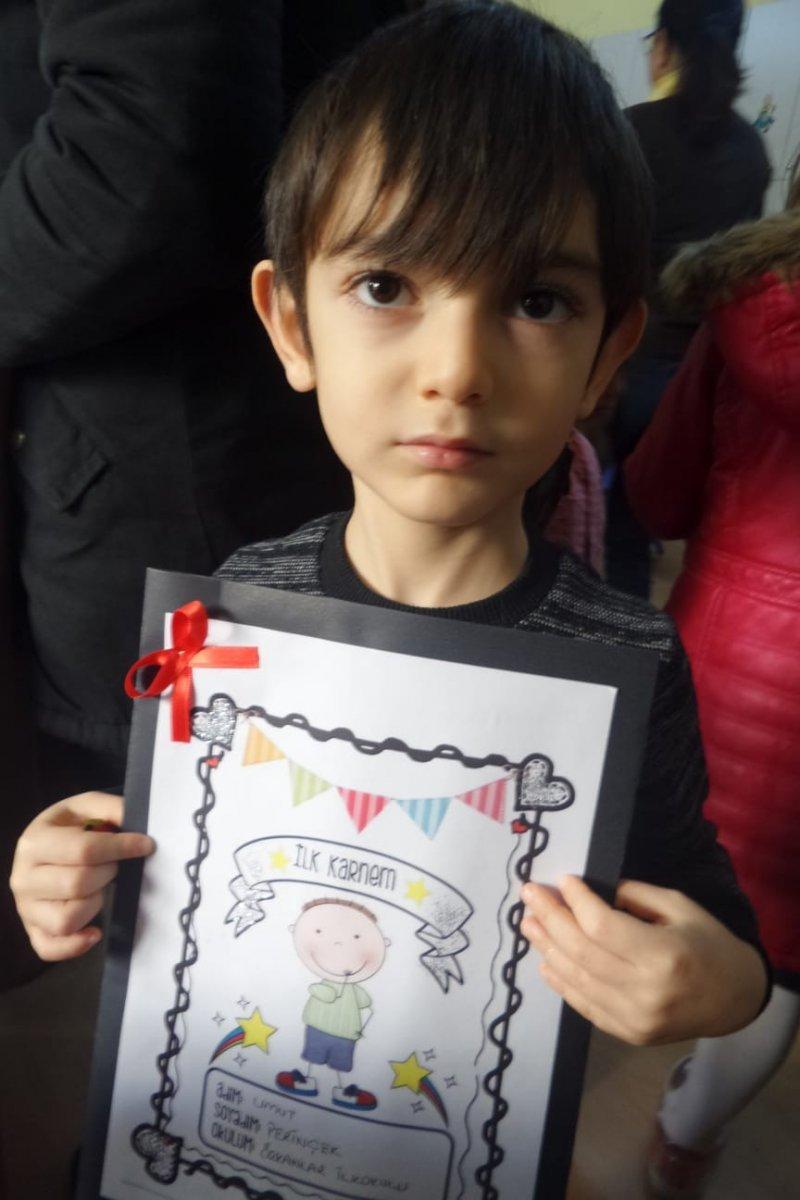 İzmir depreminde hayatını kaybeden Umut'un çizdiği 'Cumhuriyet' resmi