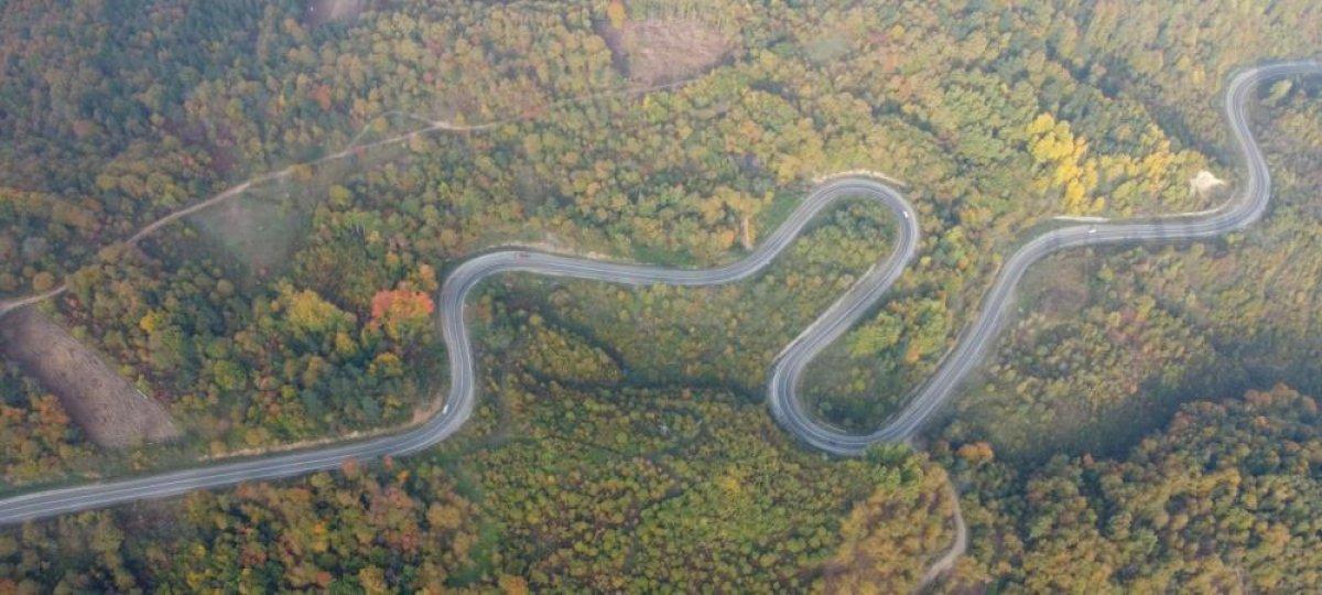 İnegöl-Domaniç yolunda sonbahar güzelliği