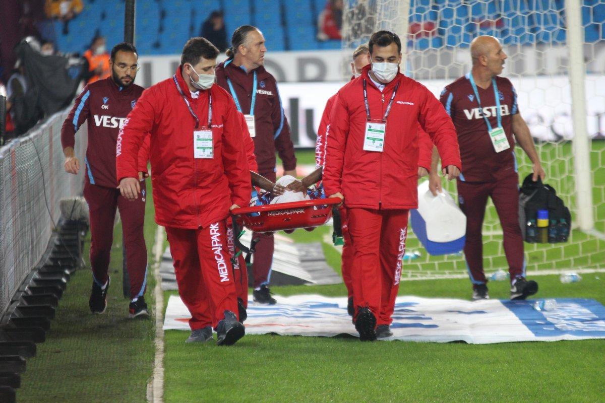 Trabzonspor'da Gervinho'nun yan çapraz bağları koptu