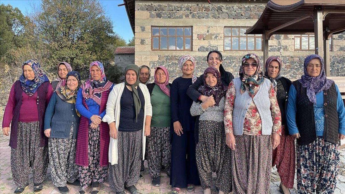 Konya'da köylü kadınların el emeği, Özlem muhtar ile ihracata dönüştü