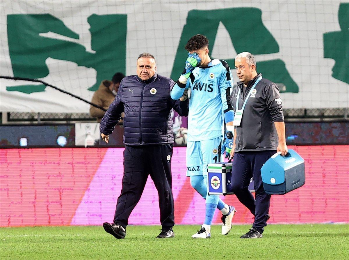 Altay Bayındır'dan kötü haber geldi