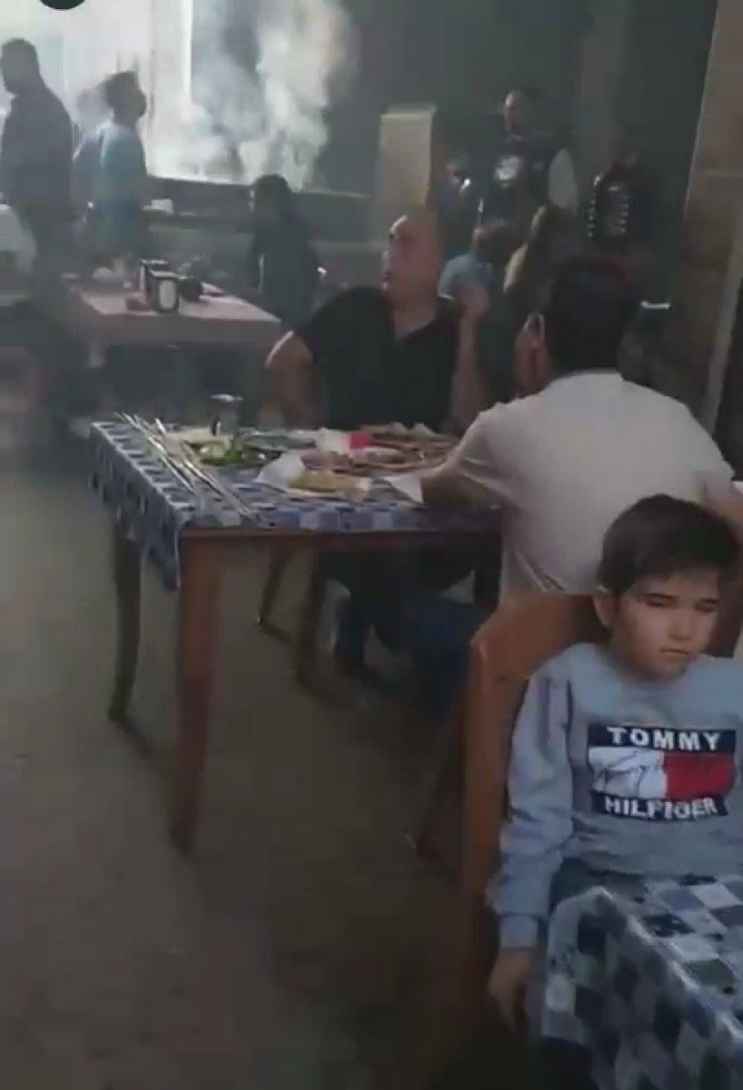 Adana'da kebaplı kahvaltı