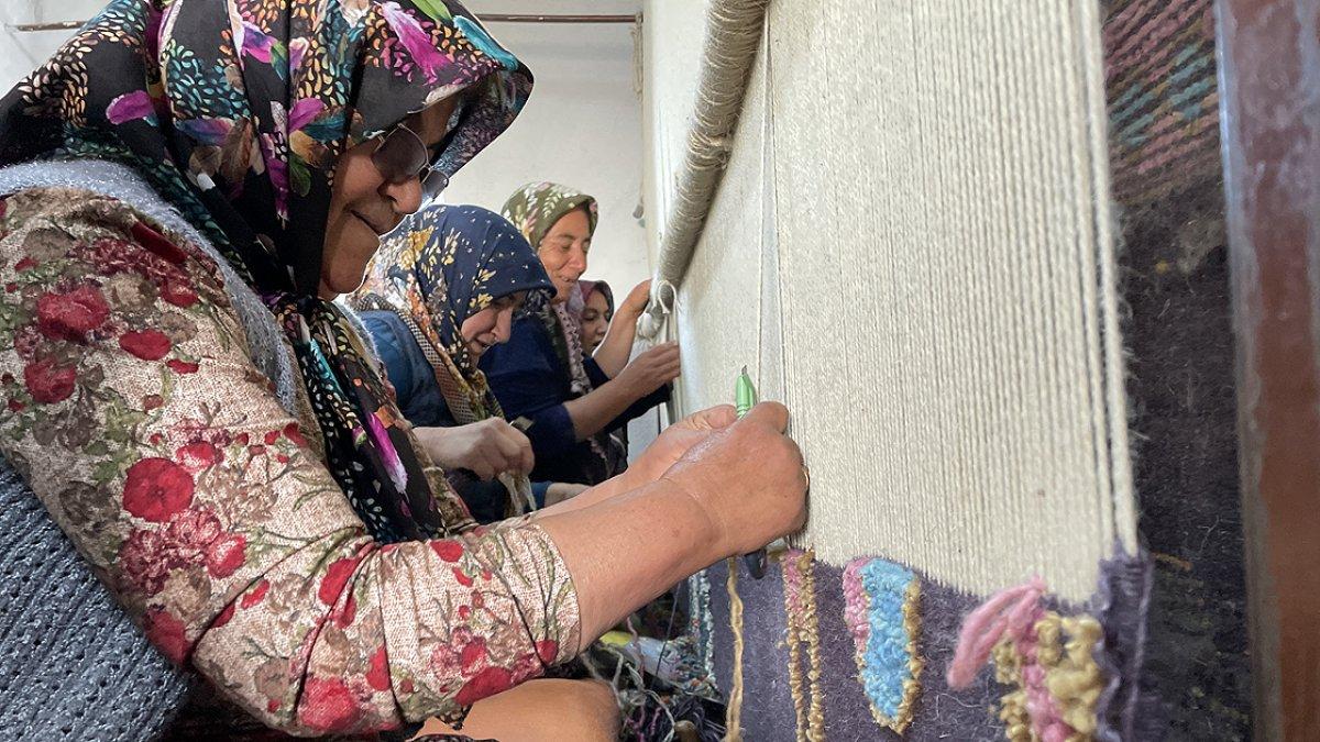 Konya'da köylü kadınların el emeği, Özlem muhtar ile ihracata dönüştü