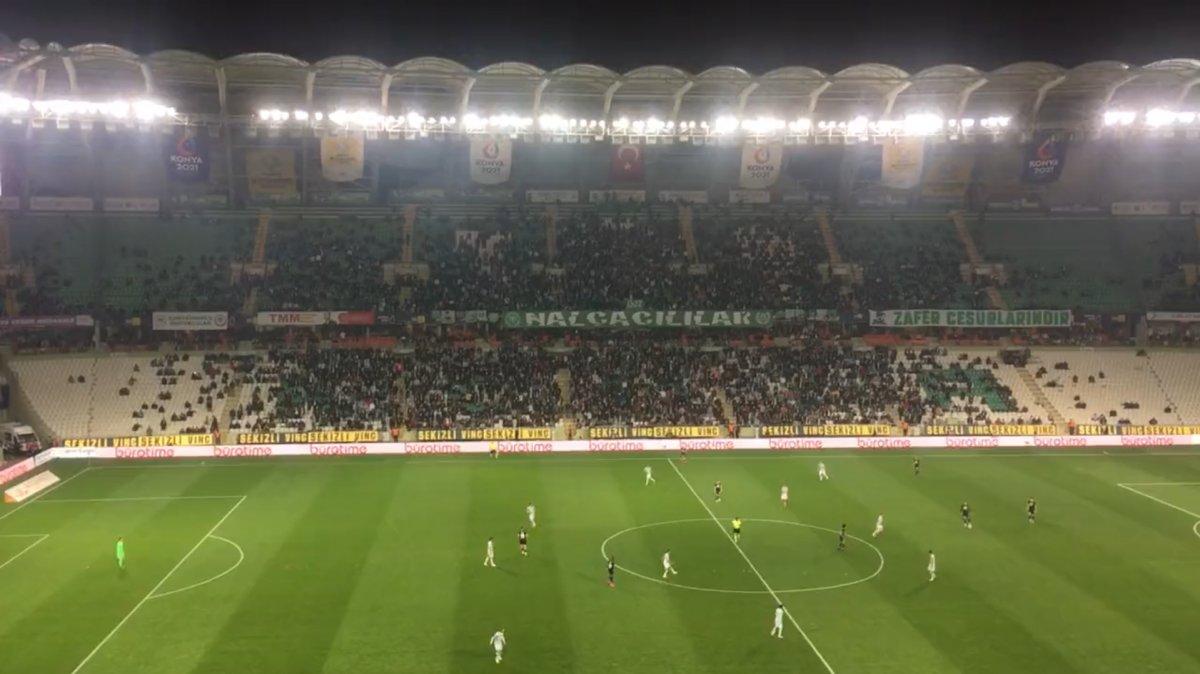 Konyaspor-Fenerbahçe maçında İzmir Marşı