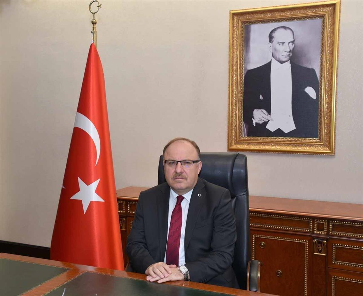 Zonguldak Valisi Mustafa Tutulmaz'dan Mehter protestosuna Çav Bella çıkışı