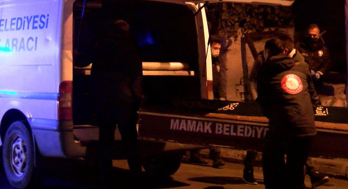 Ankara'da bir gecekonduda yangın çıktı, bir kişi hayatını kaybetti