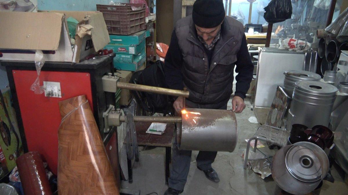 Bitlis'te artan doğalgaz kullanımıyla, sobacılık mesleği azaldı