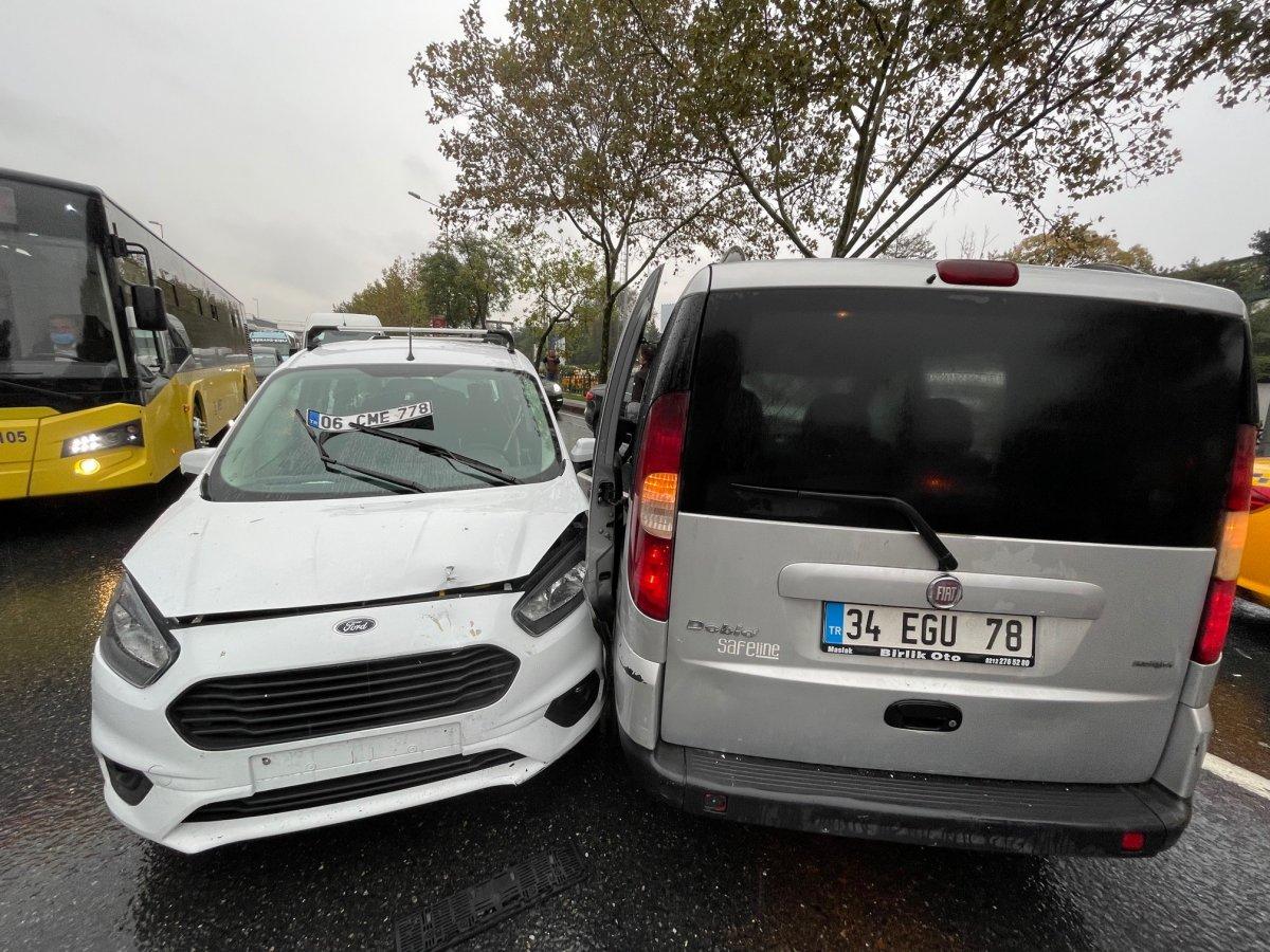 Şişli'de zincirleme kaza