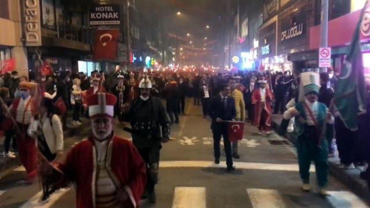 Zonguldak Valisi Mustafa Tutulmaz'dan Mehter protestosuna Çav Bella çıkışı