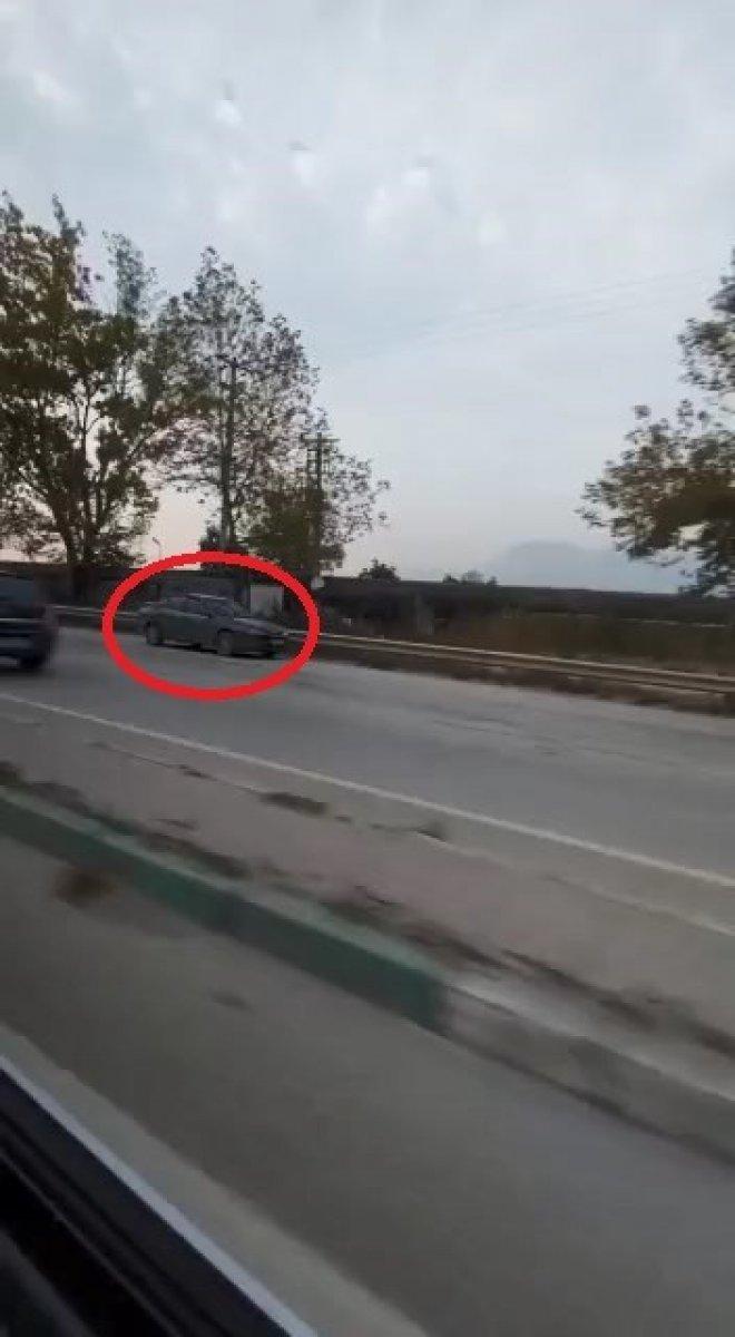 Bursa'da şehirler arası yoldan ters giden sürücü