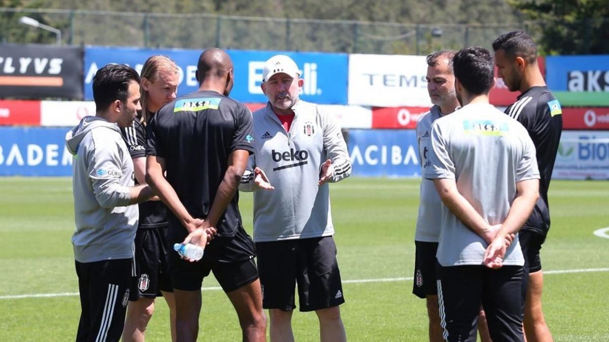 Sergen Yalçın'dan futbolcularına eleştiri