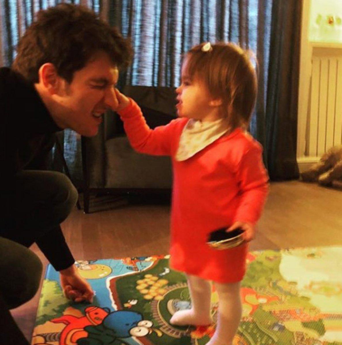 Baba kız aşkına bakın! Uraz Kaygılaroğlu ve kızı Ada'nın eğlenceli kareleri