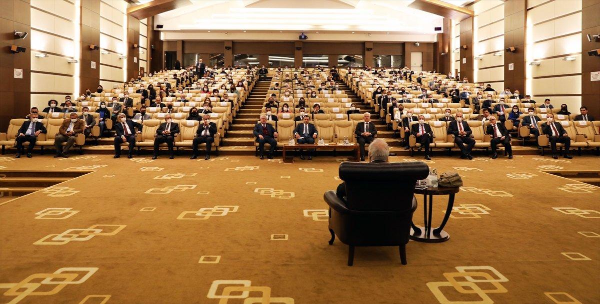 İlber Ortaylı'dan ulemadan veya seçkinlerden oluşan senato önerisi
